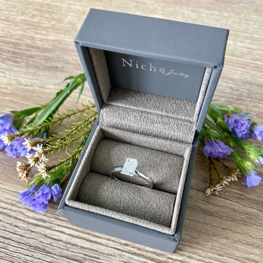 Emerald Cut Engagement Ring in Platinum Diamond 0.9ct F VS
