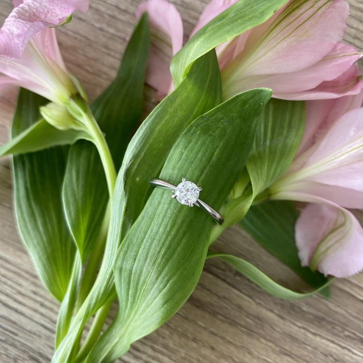 Round Brilliant Cut Engagement Ring in Platinum & Diamond - 0.5ct D SI1